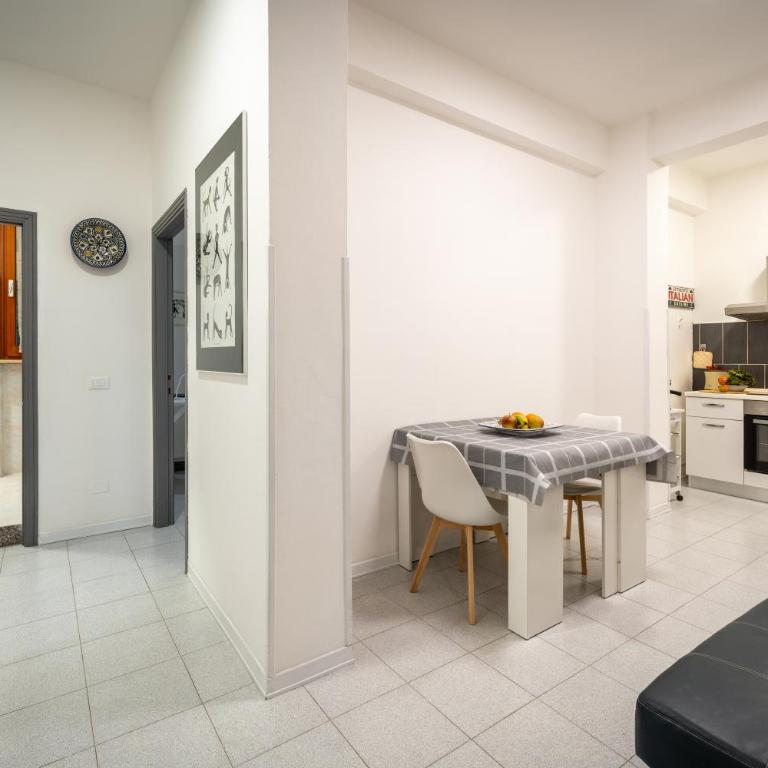 Ciatti 25 - Spazioso Trilocale - ItalyWego - Appartamento con 2 Camere da Letto - 2