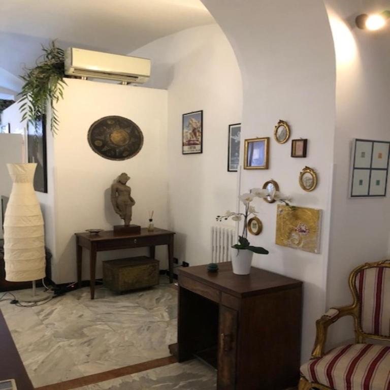 Elly's Loft - One-Bedroom Apartment - 9