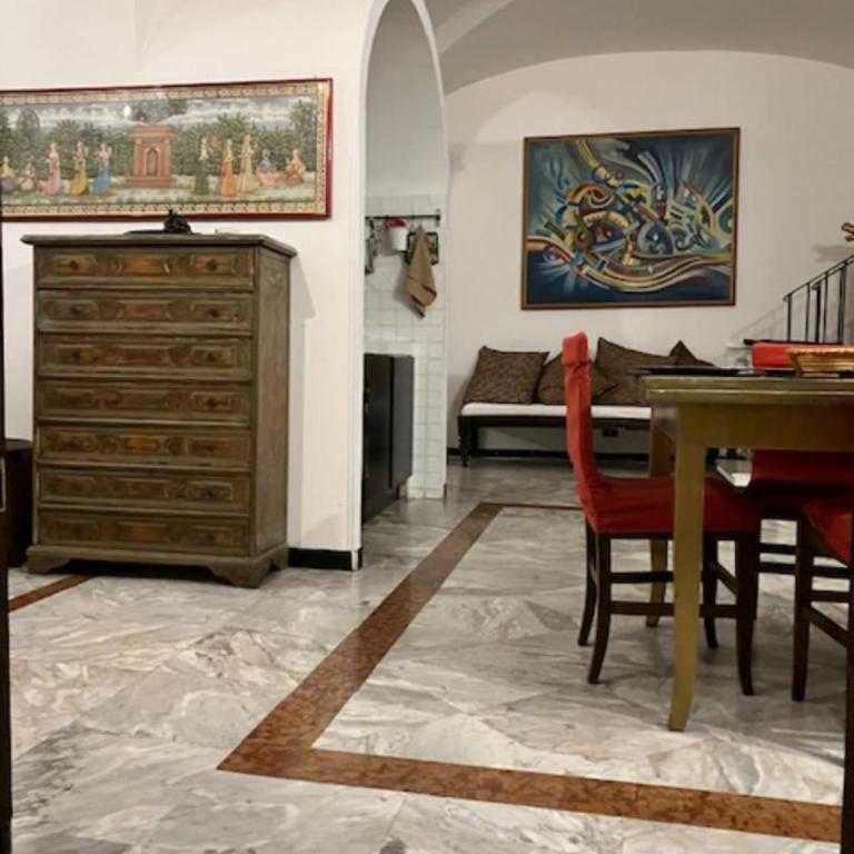 Elly's Loft - One-Bedroom Apartment - 24