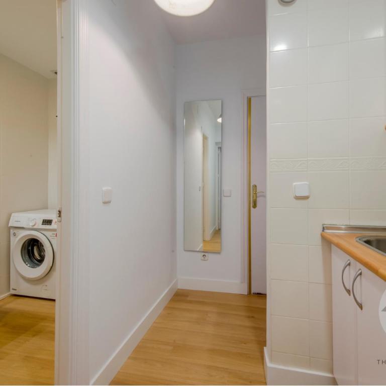 Tu balcón en Madrid para 3, Carretas 25 - Apartment - 7