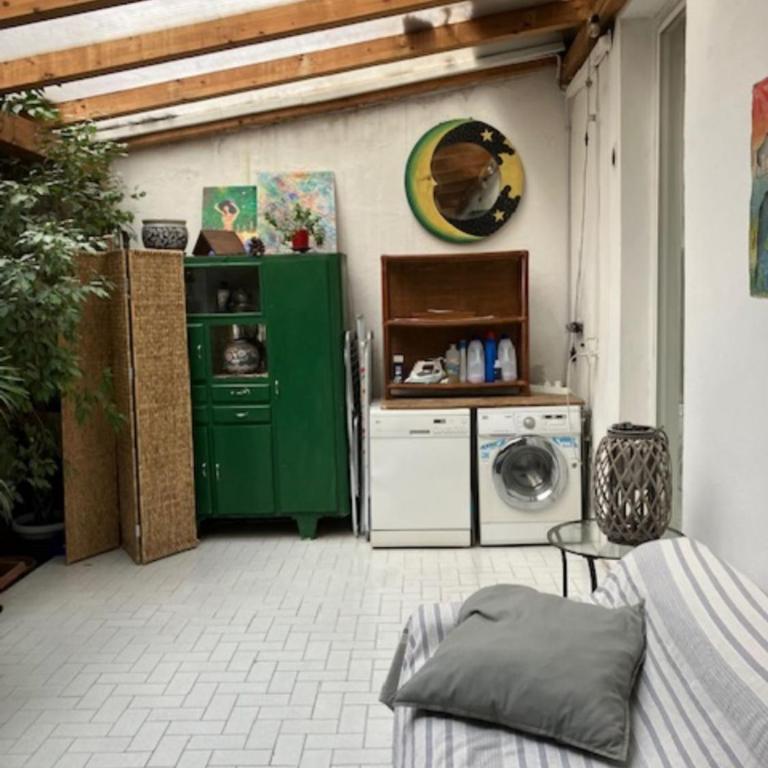 Elly's Loft - One-Bedroom Apartment - 46