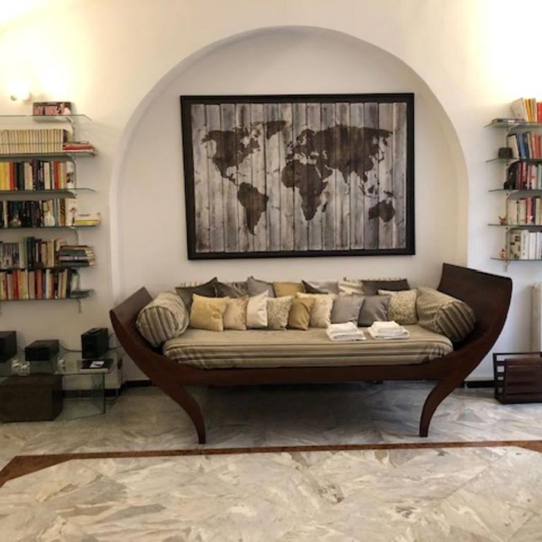 Elly's Loft - One-Bedroom Apartment - 34