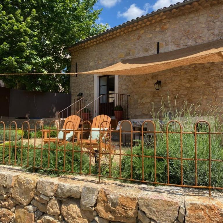 Riverside farmhouse with olive grove - Maison 2 Chambres - 1