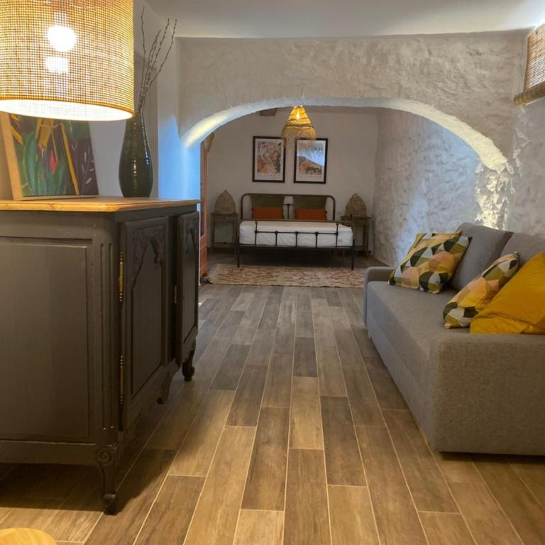 Riverside farmhouse with olive grove - Maison 2 Chambres - 19