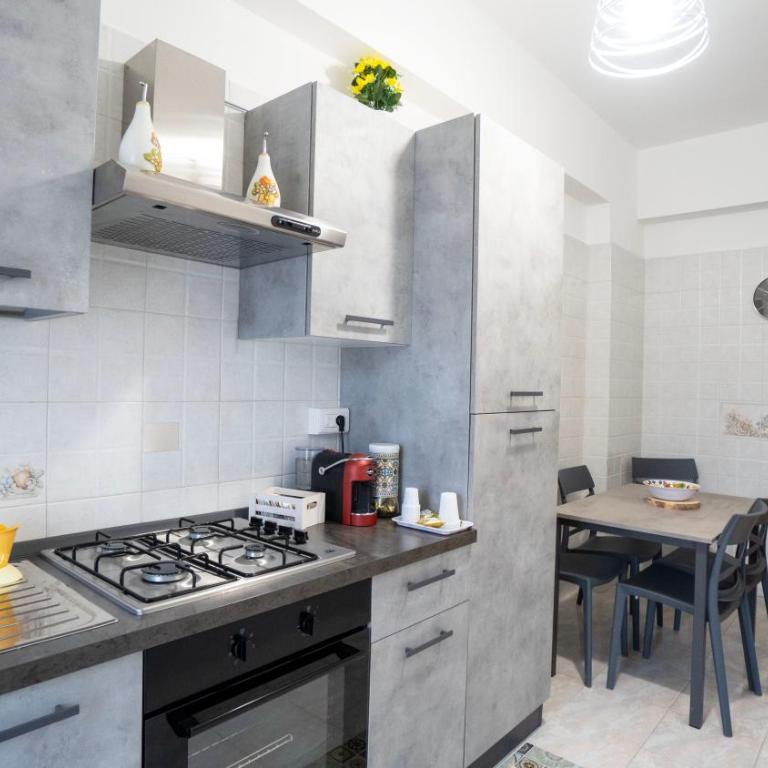 Policlinic House Messina - Appartamento con 2 Camere da Letto - 11