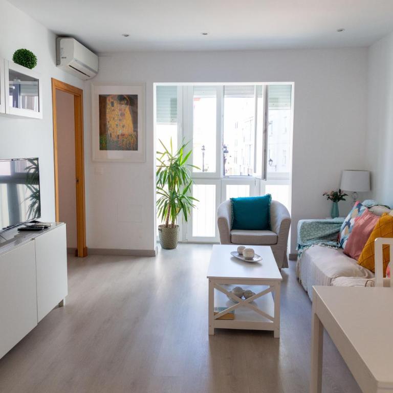 El Embrujo de La Caleta by Gades Gestión - Apartamento de 3 dormitorios - 1