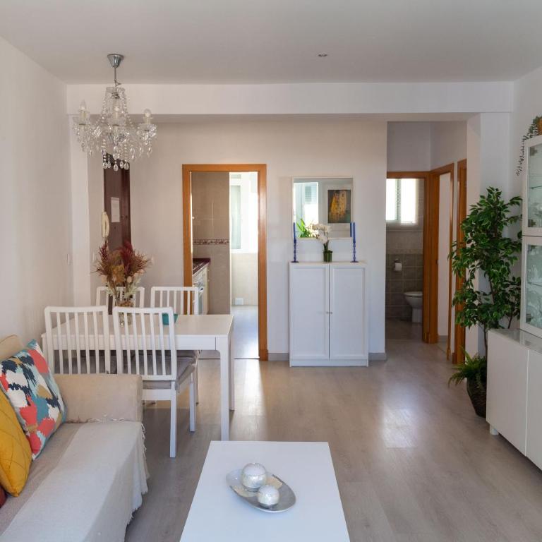 El Embrujo de La Caleta by Gades Gestión - Apartamento de 3 dormitorios - 5