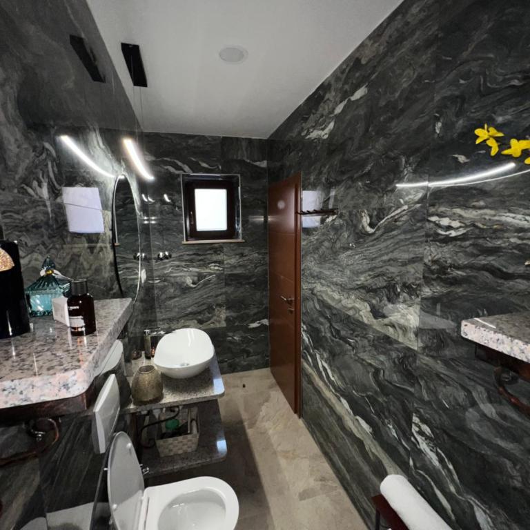 Aman Guesthouse - Single Room with Bathroom - 3