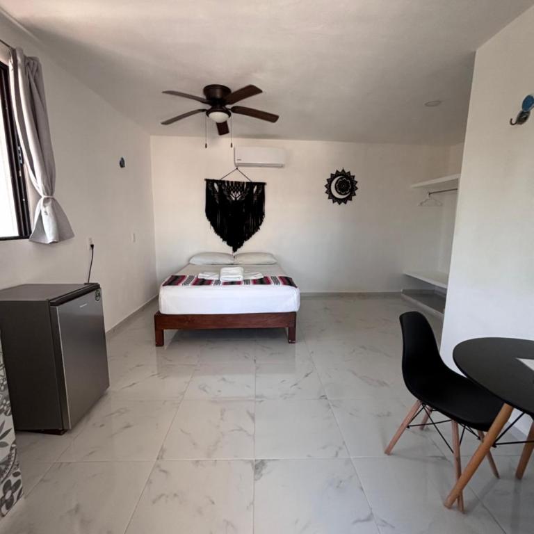 ALMAR FAMILY HOUSE - Habitación Doble Estándar - 4