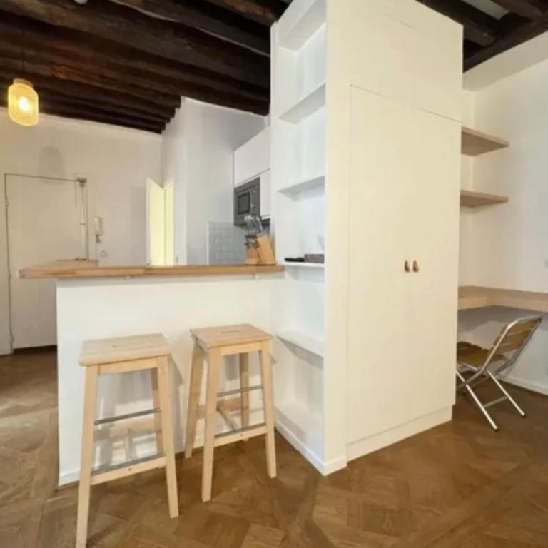 Immersion parisienne, Appartement au centre Paris - Two-Bedroom Apartment - 4