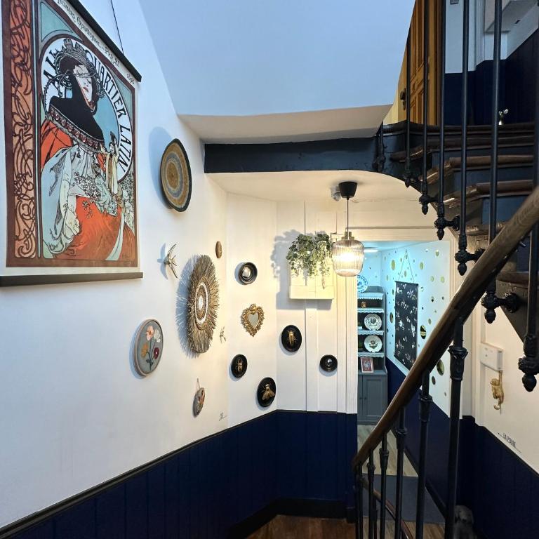 Relais Cocorico - Town House 4 Private Suites, AC Cinema Gym & Sauna - Maison 4 Chambres - 32