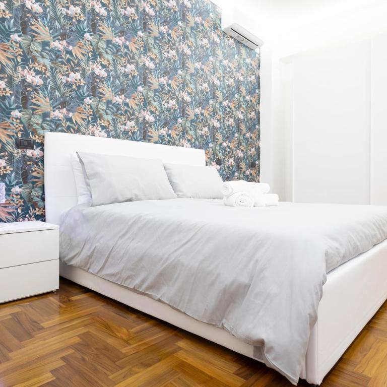 La Casa Di Alice - Two-Bedroom Apartment with Balcony - 12