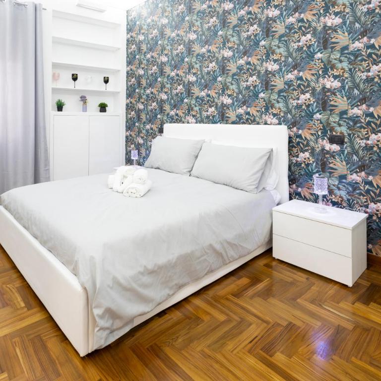 La Casa Di Alice - Two-Bedroom Apartment with Balcony - 3