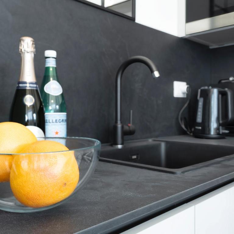 Casa in Palazzo Liberty - Centrale e Ben collegato - Appartamento con 1 Camera da Letto - 6