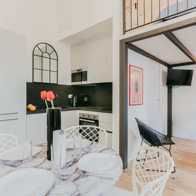 Casa in Palazzo Liberty - Centrale e Ben collegato - Appartamento con 1 Camera da Letto - 15