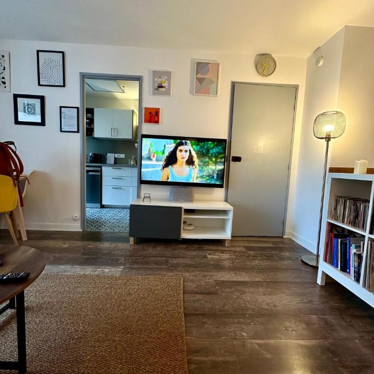 Cosy Duplex avec Parking à Paris 19 by immo kit bnb - Appartement 2 Chambres - 4