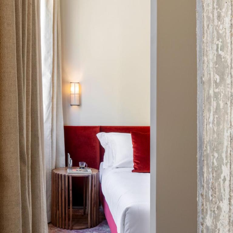 ATEL Guest House - Deluxe Junior Suite - 2