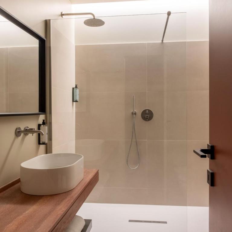 ATEL Guest House - Deluxe Junior Suite - 10
