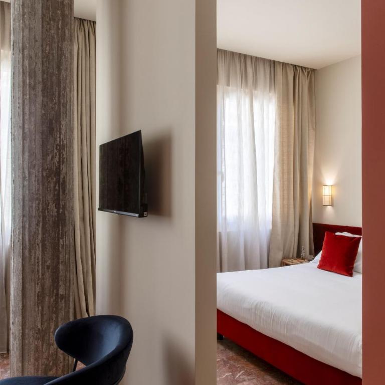 ATEL Guest House - Deluxe Junior Suite - 11