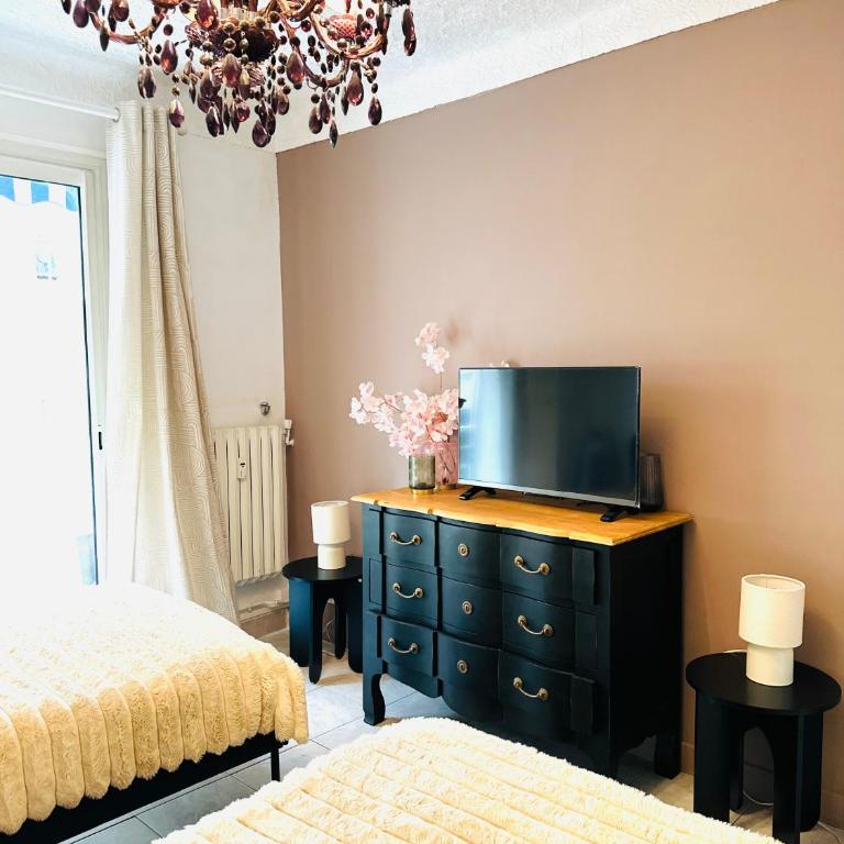 Antibes centre-ville, 2 bedrooms 6 pers, Climatisation - Appartement 2 Chambres - 16