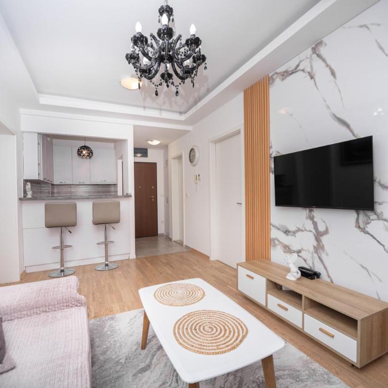 City center lux 2bdr apt with garage - Apartman sa 2 Spavaće Sobe - 2
