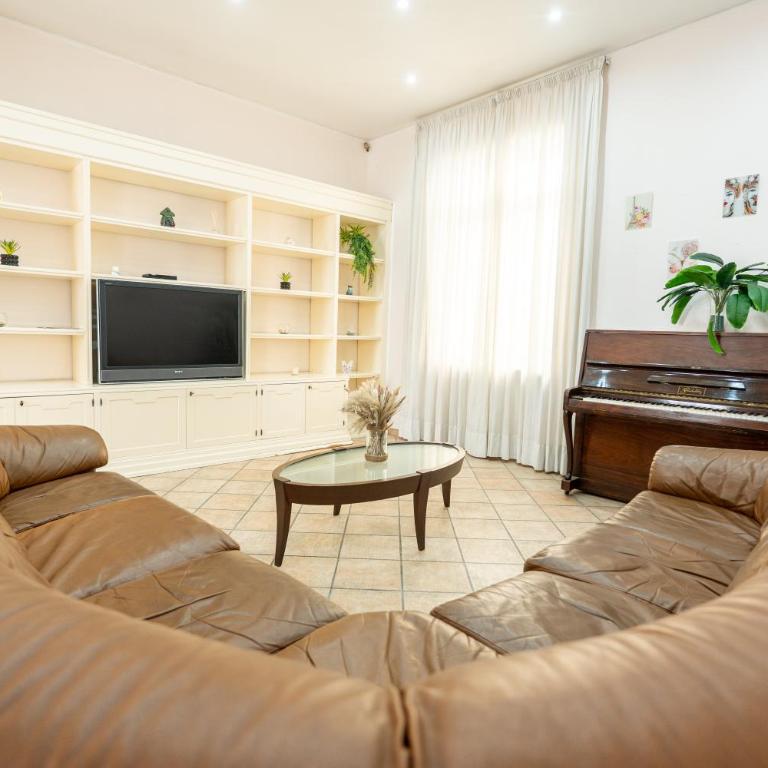 Villa Alessandra- Comfort e spazio a Napoli - Casa con 4 camere da letto - 4