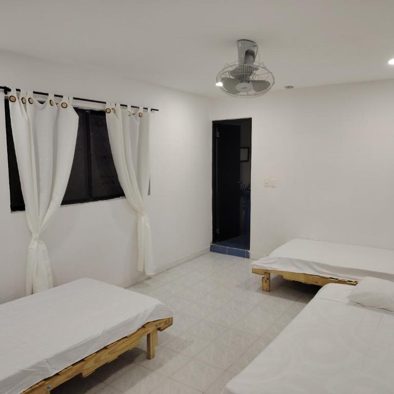 Casa yamulemao - Triple Room with Private External Bathroom - 2