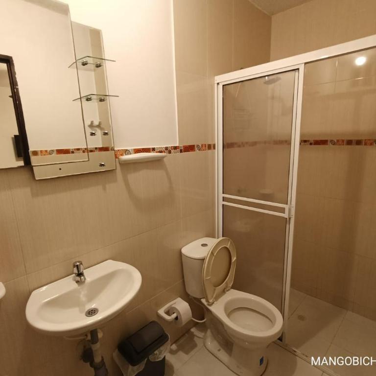 MANGO BiCHE - HOUSE - Double Room with Private Bathroom - 1