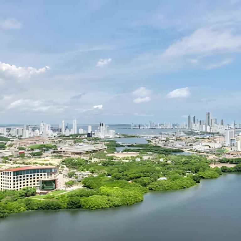 NEW Panoramic view, Infinite Pool/Historic Center - Two-Bedroom Deluxe Apartment with Balcony - 40