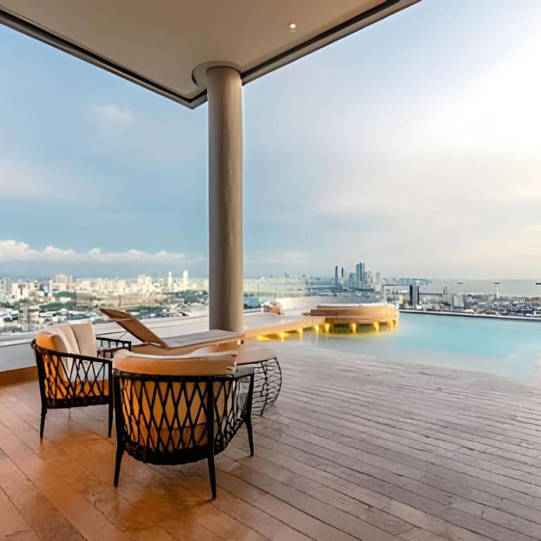 NEW Panoramic view, Infinite Pool/Historic Center - Apartamento Deluxe de 2 dormitorios con balcón - 62