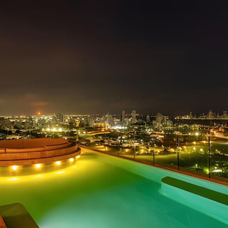 NEW Panoramic view, Infinite Pool/Historic Center - Apartamento Deluxe de 2 dormitorios con balcón - 2