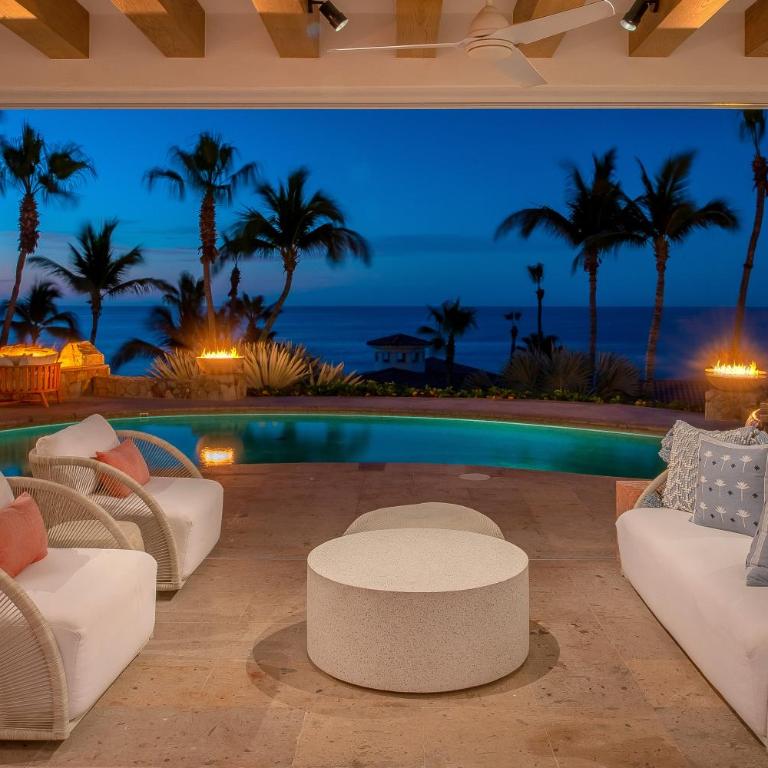 Beautiful 5 Bd Villas Del Mar Villa Staffed & Steps from the Beach - Deluxe Villa - 66