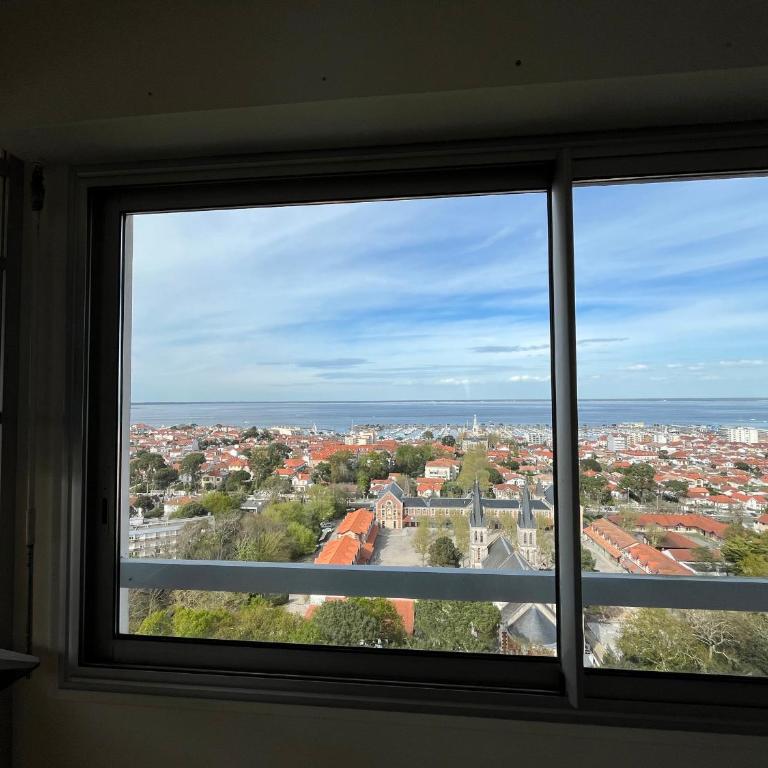 Appartement spacieux avec vue imprenable, parking privé - FR-1-319-374 - Appartement (4 Adultes) - 6