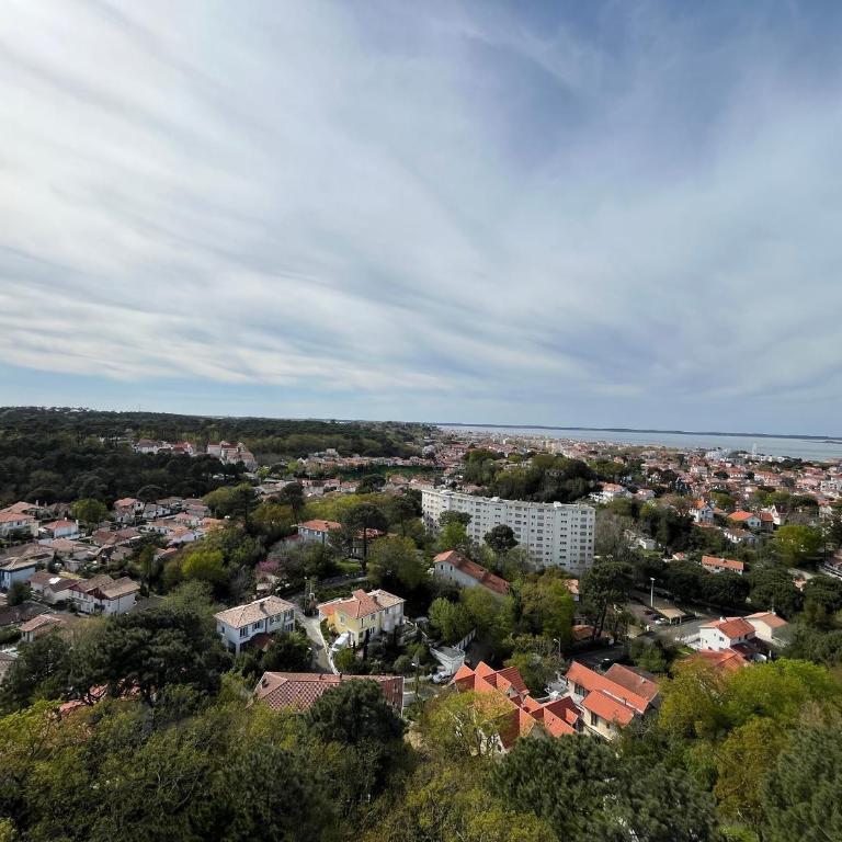 Appartement spacieux avec vue imprenable, parking privé - FR-1-319-374 - Appartement (4 Adultes) - 17