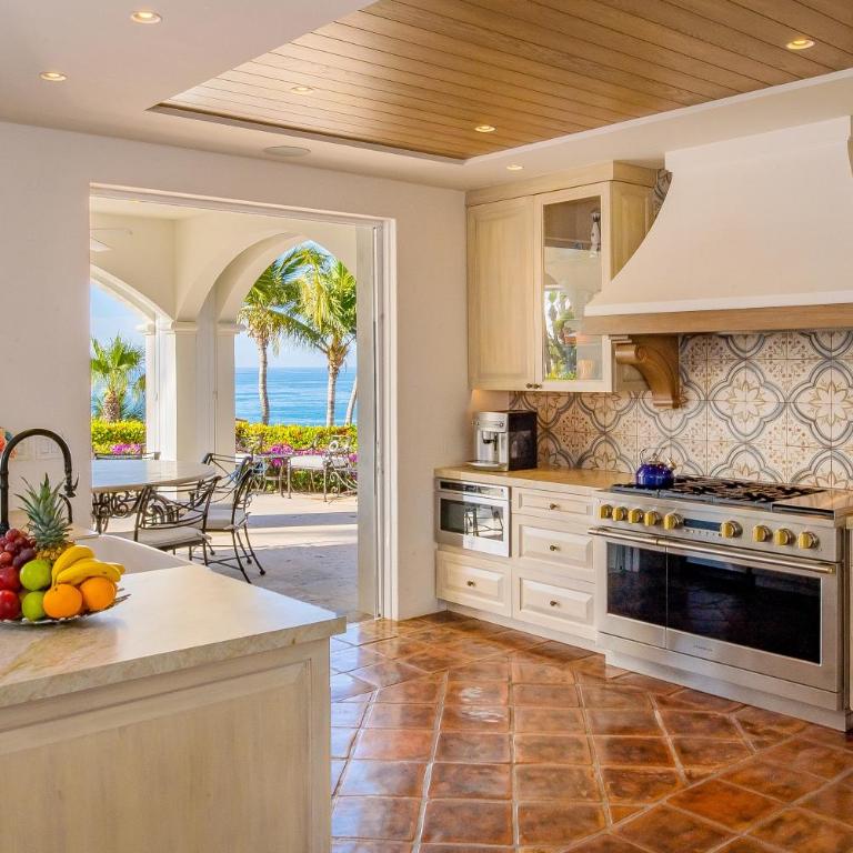 Beautiful 5 Bd Villas Del Mar Villa Staffed & Steps from the Beach - Deluxe Villa - 68