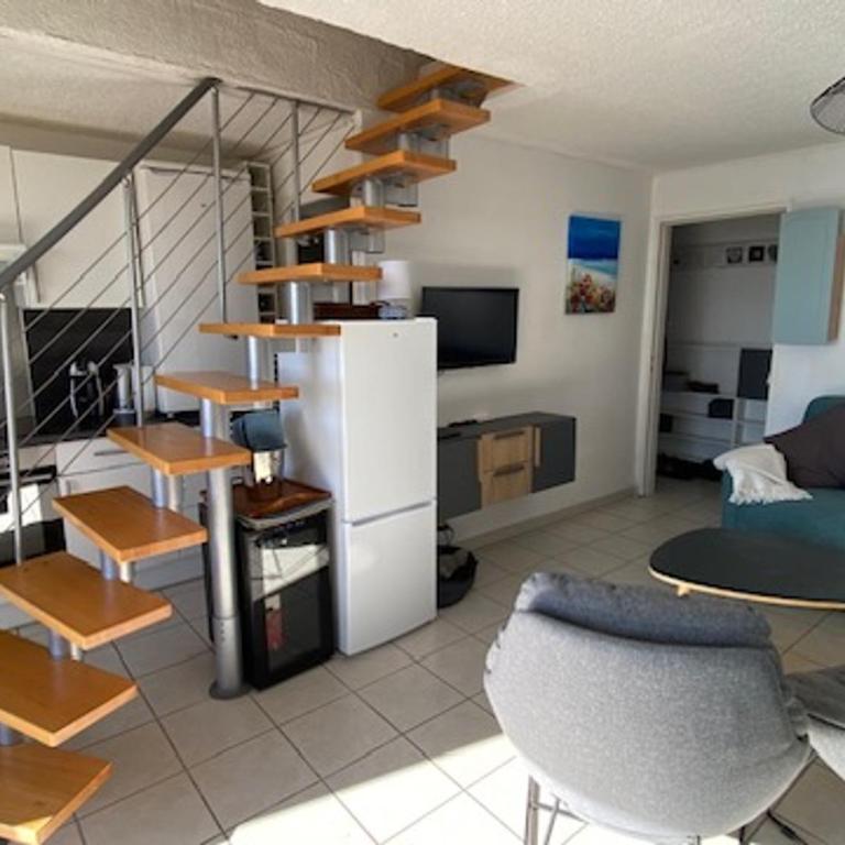 Port Leucate: Appartement T3 Duplex Climatisé, 6 Pers, Face à la Mer, Parking - FR-1-798-53 - Appartement - 5