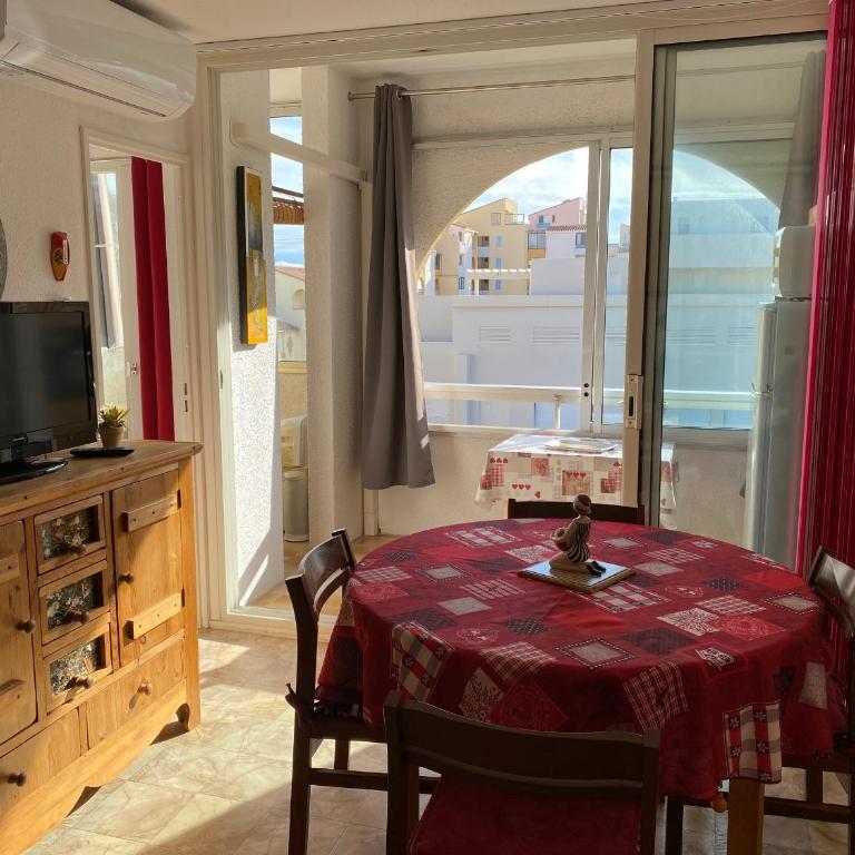 T2 climatisé avec parking, Port Leucate, 4 pers - FR-1-798-55 - Apartment - 1