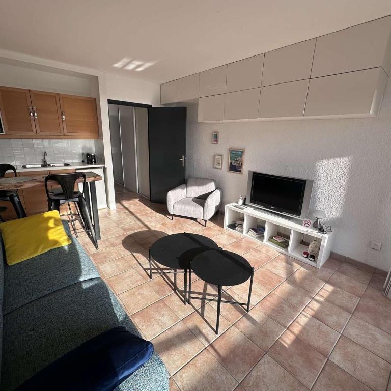 Studio moderne avec climatisation et parking proche plage - FR-1-731-132 - Monolocale - 5