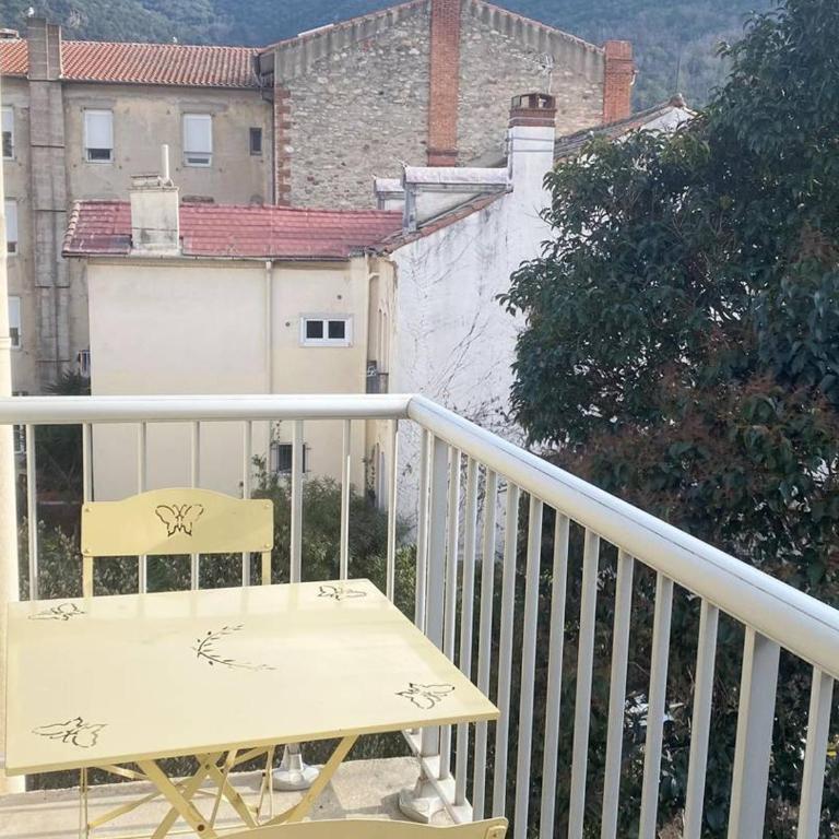 Studio ensoleillé en centre-ville, animaux admis - Studio - 2