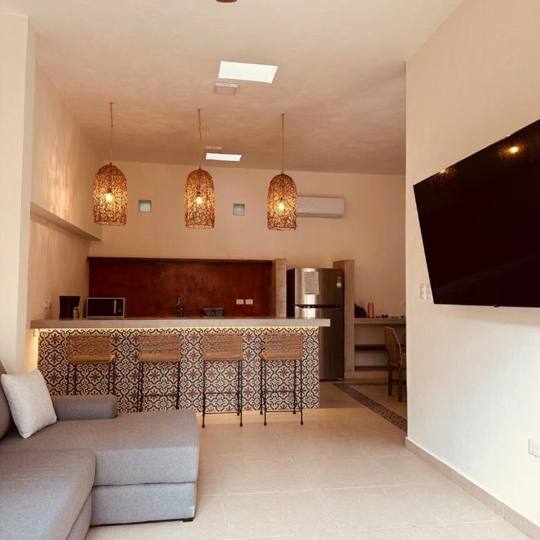 Casa Ámbar, tu casa en Mérida - Five-Bedroom House - 11