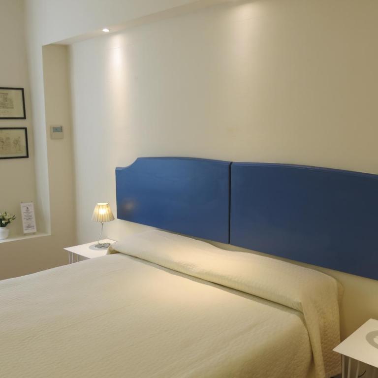 B&B Quattro Cantoni - Monolocale Deluxe - 23