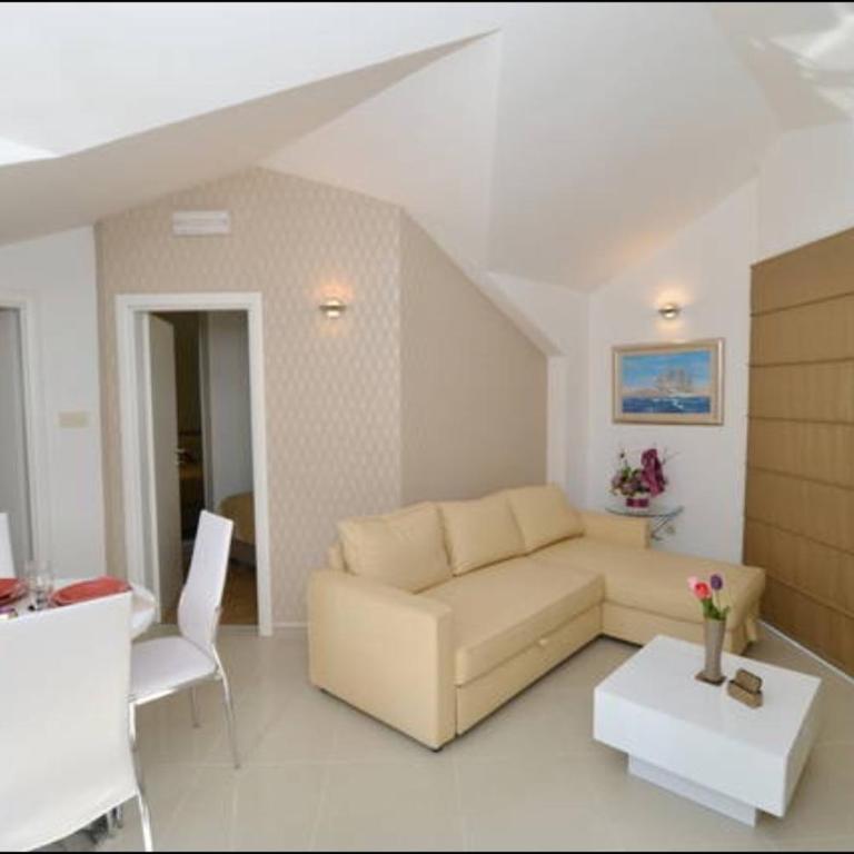 Sunshine of Montenegro - Family Oasis - One-Bedroom Apartment - 3