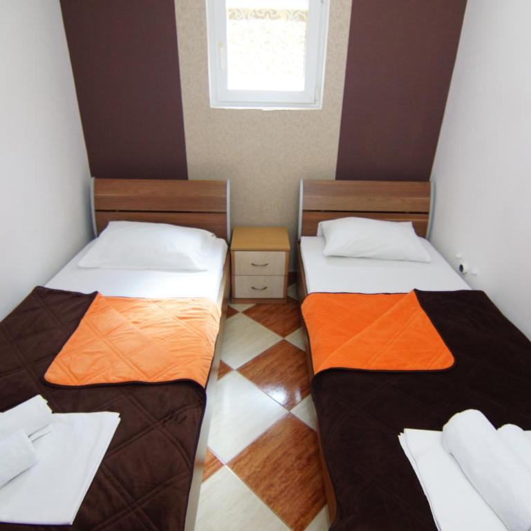 Guesthouse Villa Gaga - Standardni Trokrevetni Studio - 5