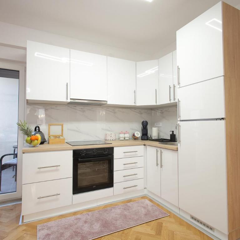 Apartman Babić Lux - One-Bedroom Apartment - 14