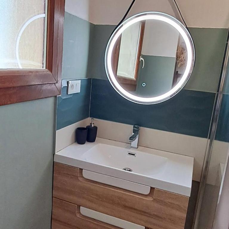Le Grand Cosy d 'Emma, T3 CLIMATISÉ, 75m2 - Deluxe Apartment mit Balkon und 2 Schlafzimmern - 5