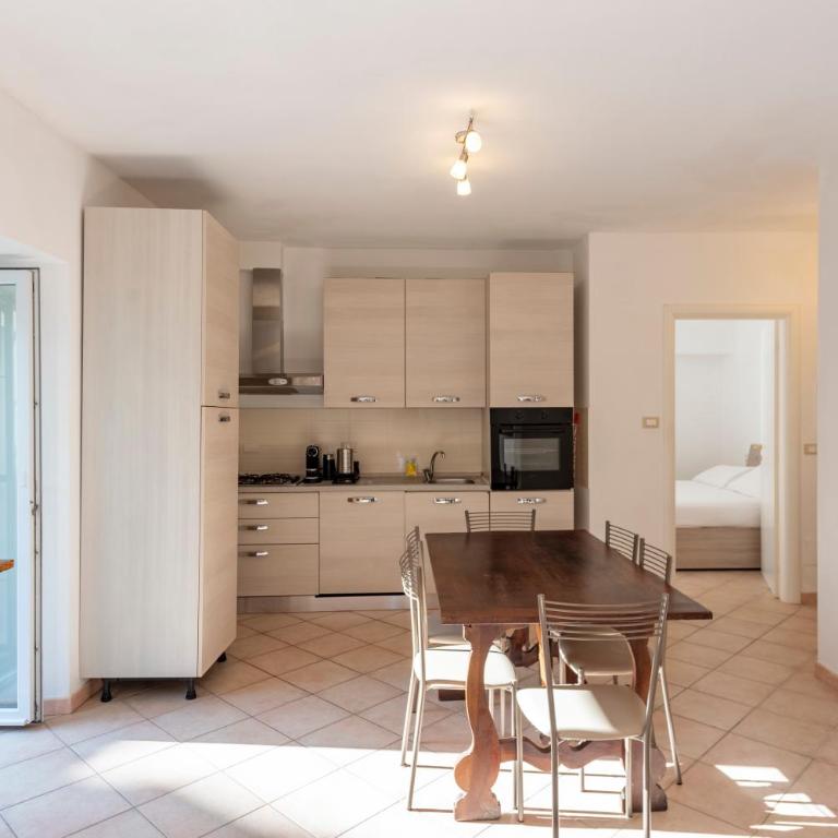 JOIVY Sunny Family Flat with Private Garden & Parking - Appartamento con 1 Camera da Letto - 10