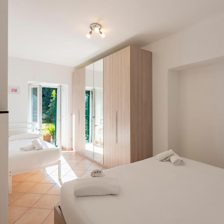 JOIVY Sunny Family Flat with Private Garden & Parking - Appartamento con 1 Camera da Letto - 4