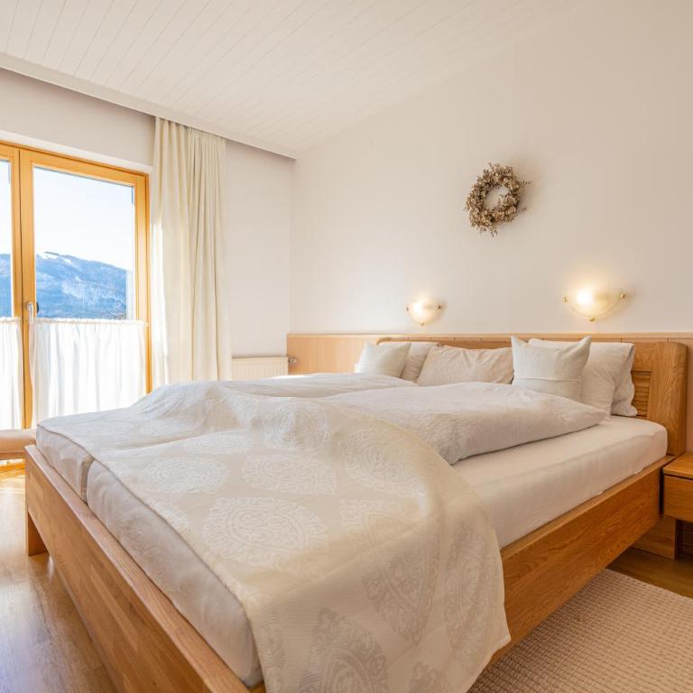 Seeappartements Leitner - Doppelzimmer mit Seeblick - 4
