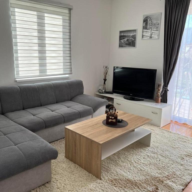 Anika - Three-Bedroom Apartment - 7