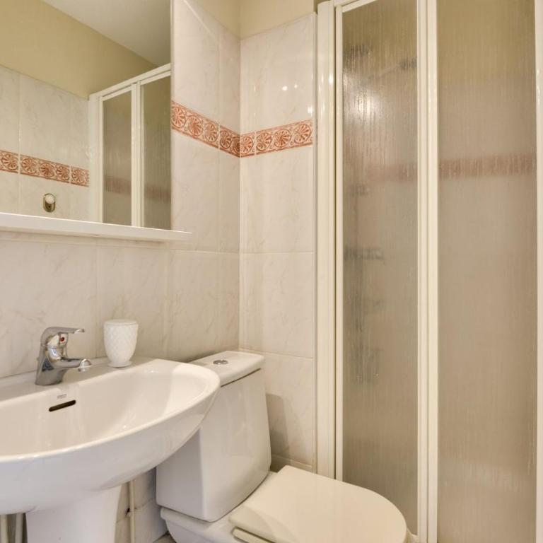 T3 avec terrasse vue sur mer à 400m de la plage - Apartment mit 2 Schlafzimmern - 9